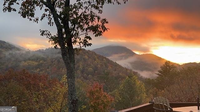 101 Falling Rock RD