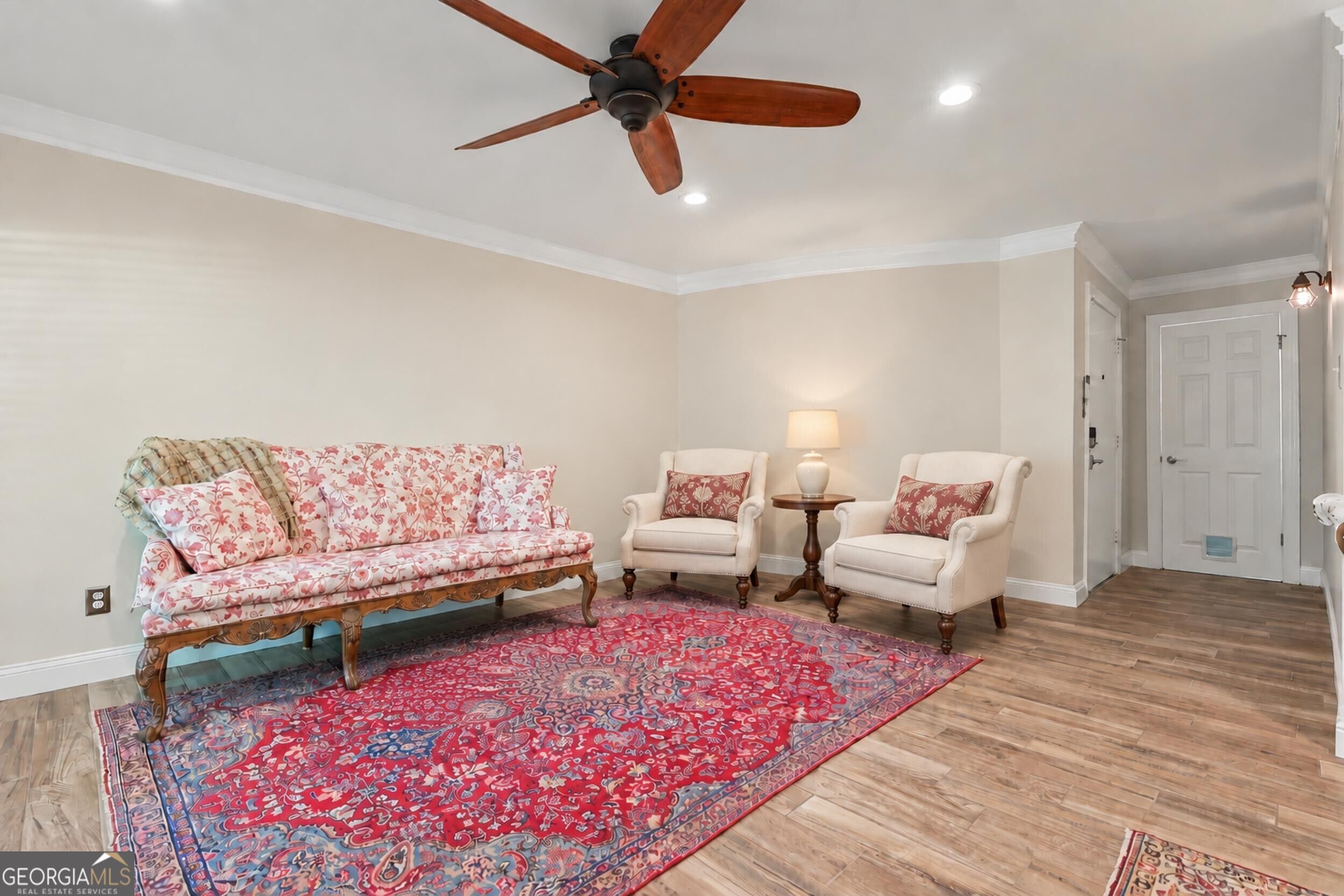 5400 Roswell RD NE N9