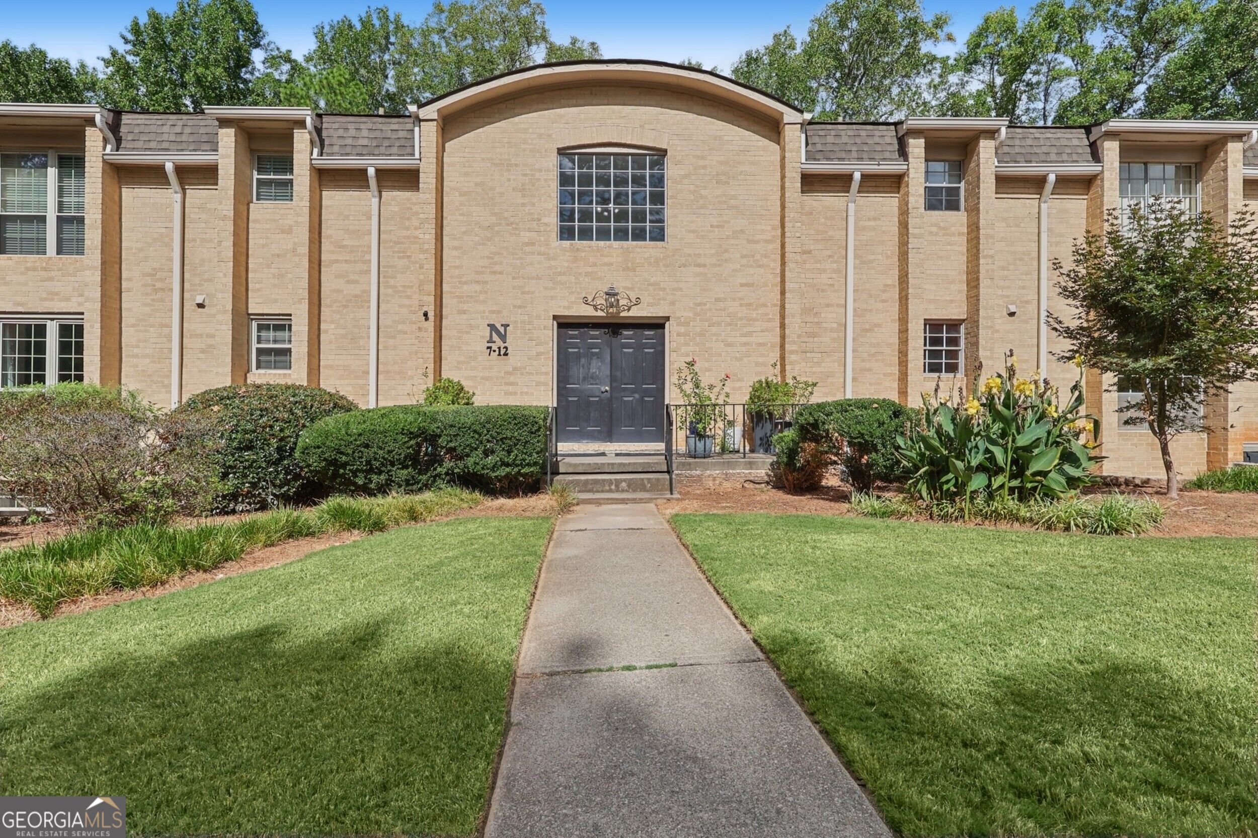 5400 Roswell RD NE N9