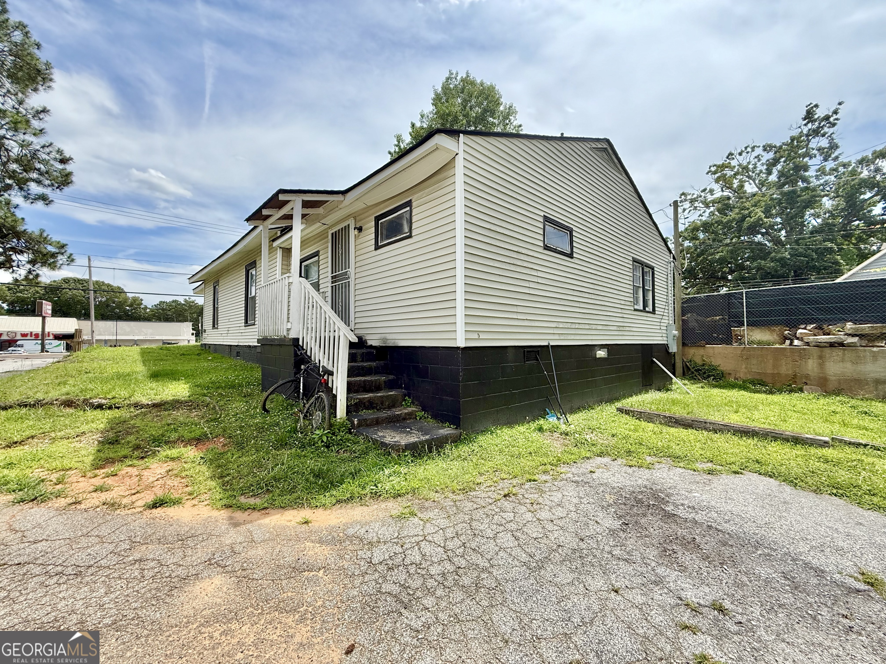 3095 Washington RD