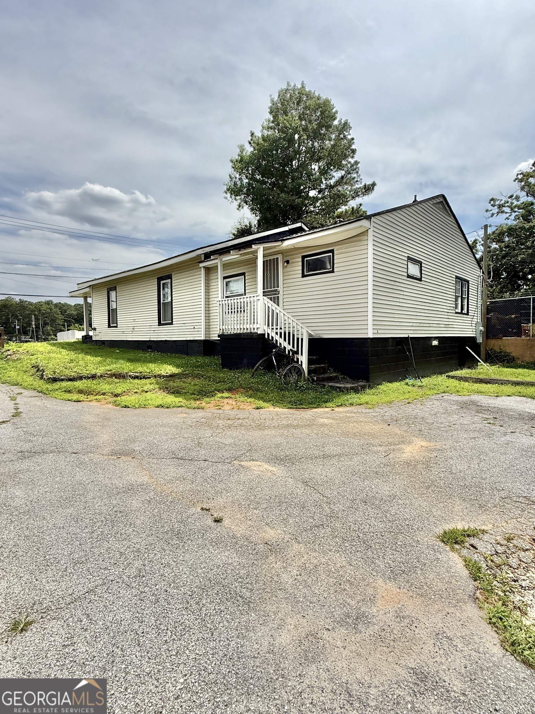 3095 Washington RD