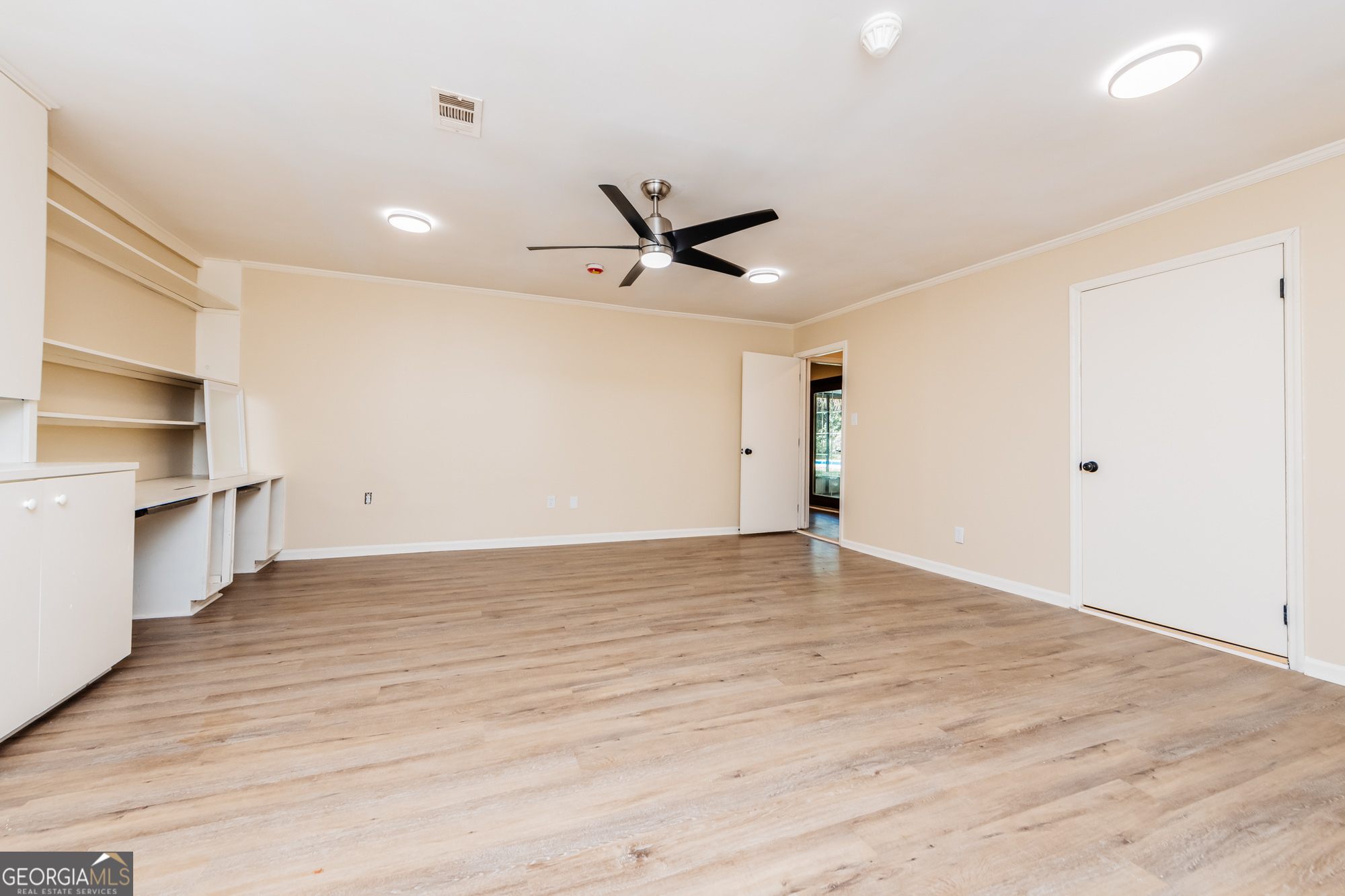 133 Avalon DR