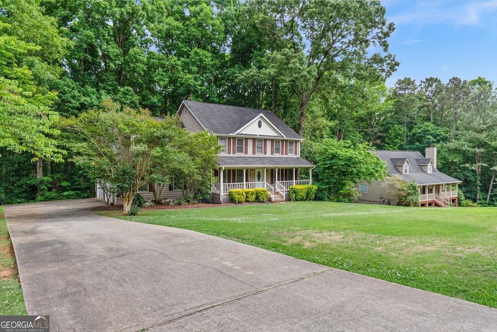 Photo of 165 Hayes Circle, Rex, GA 30273 (MLS # 10760889)