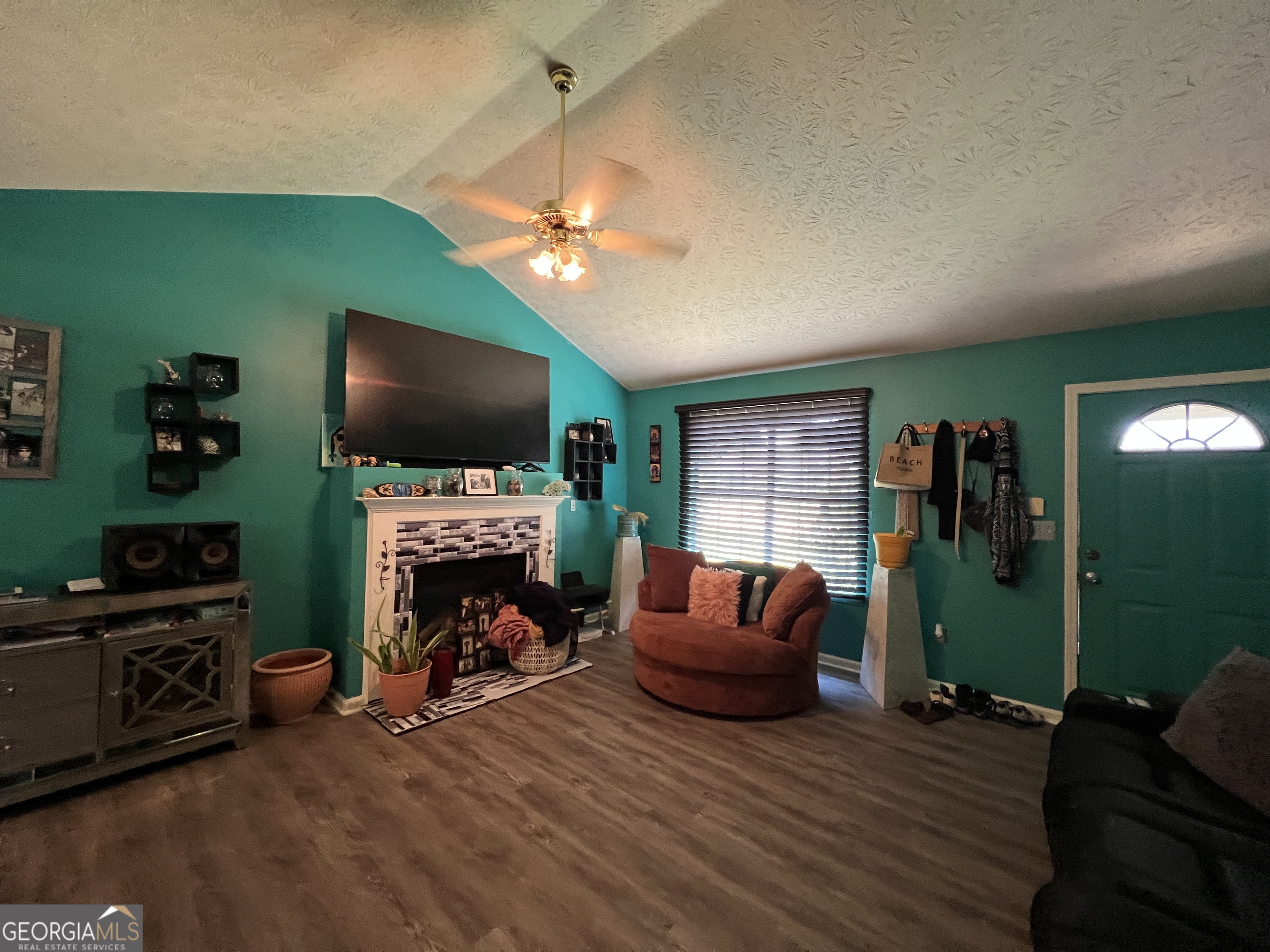 311 Dove PT