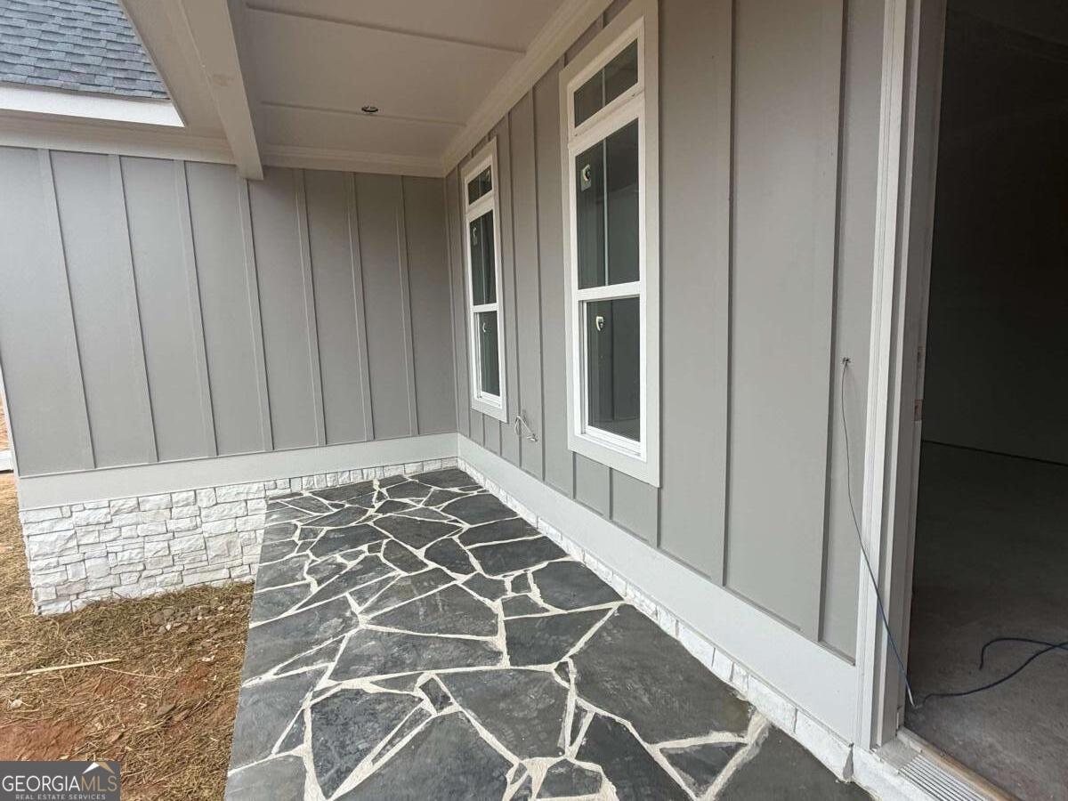 994 Cable Road