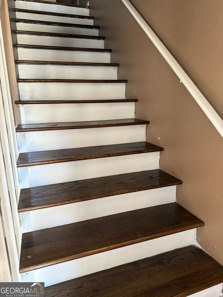 1151 Pinedale CIR NW