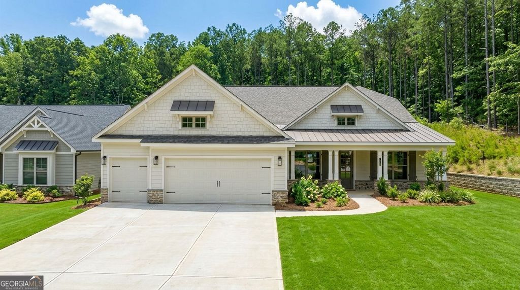 Photo of 608 Highgrove Circle, Canton, GA 30115 (MLS # 10766429)