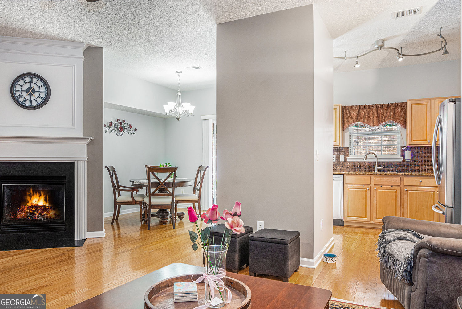 3836 Pleasant Oaks DR