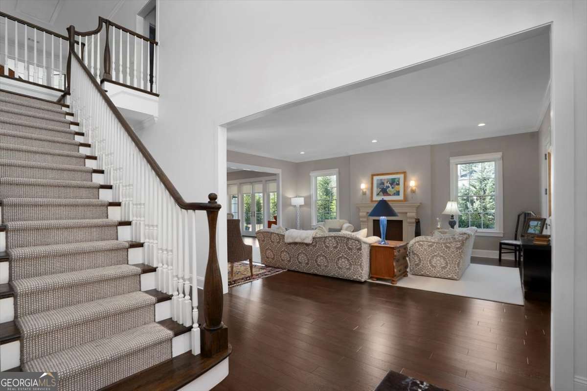 120 Walton Creek RD
