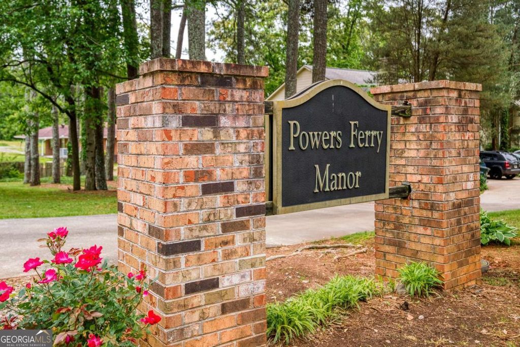 Photo of 61 Powers Ferry Manor SE, Marietta, GA 30067 (MLS # 10785528)