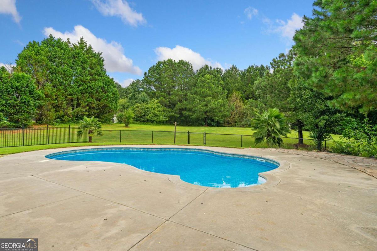 25 Massengale Farms CT