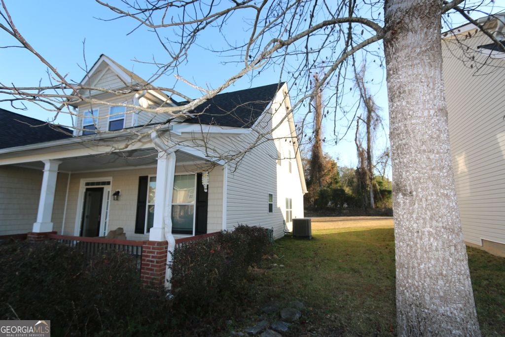 Photo of 206 Fox Chase Way, Hogansville, GA 30230 (MLS # 10652093)