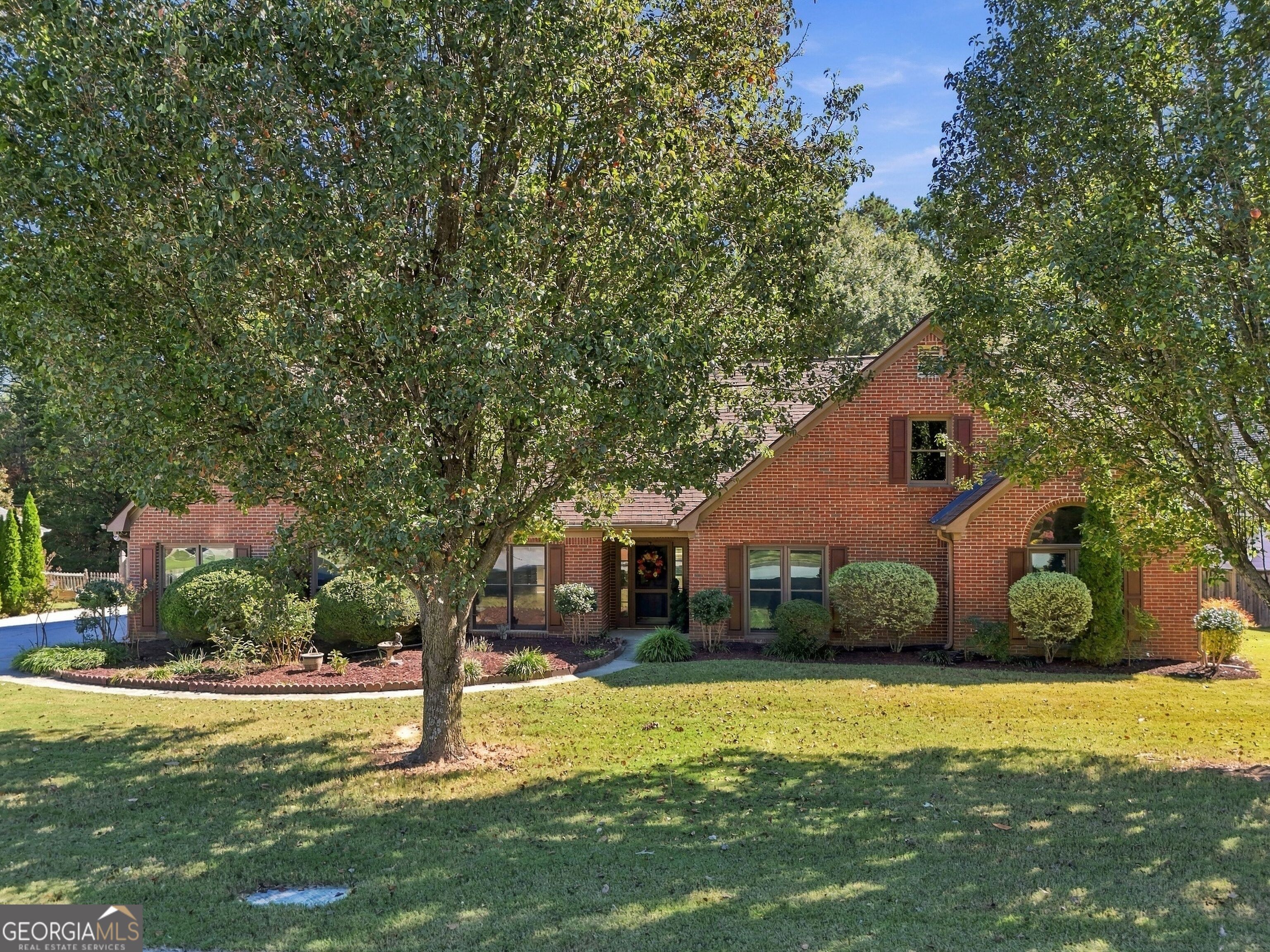 1935 Ashton Pointe DR