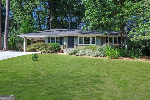 2186 Leafmore DR Decatur GA 30033