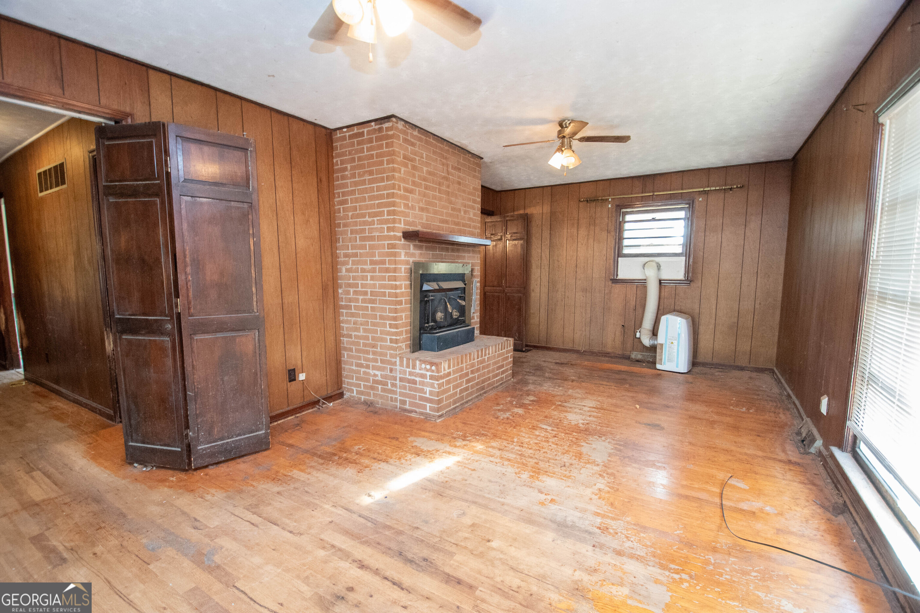 980 Grandma Branch RD