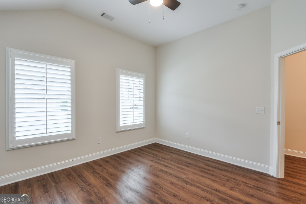 807 Bridget WALK SW
