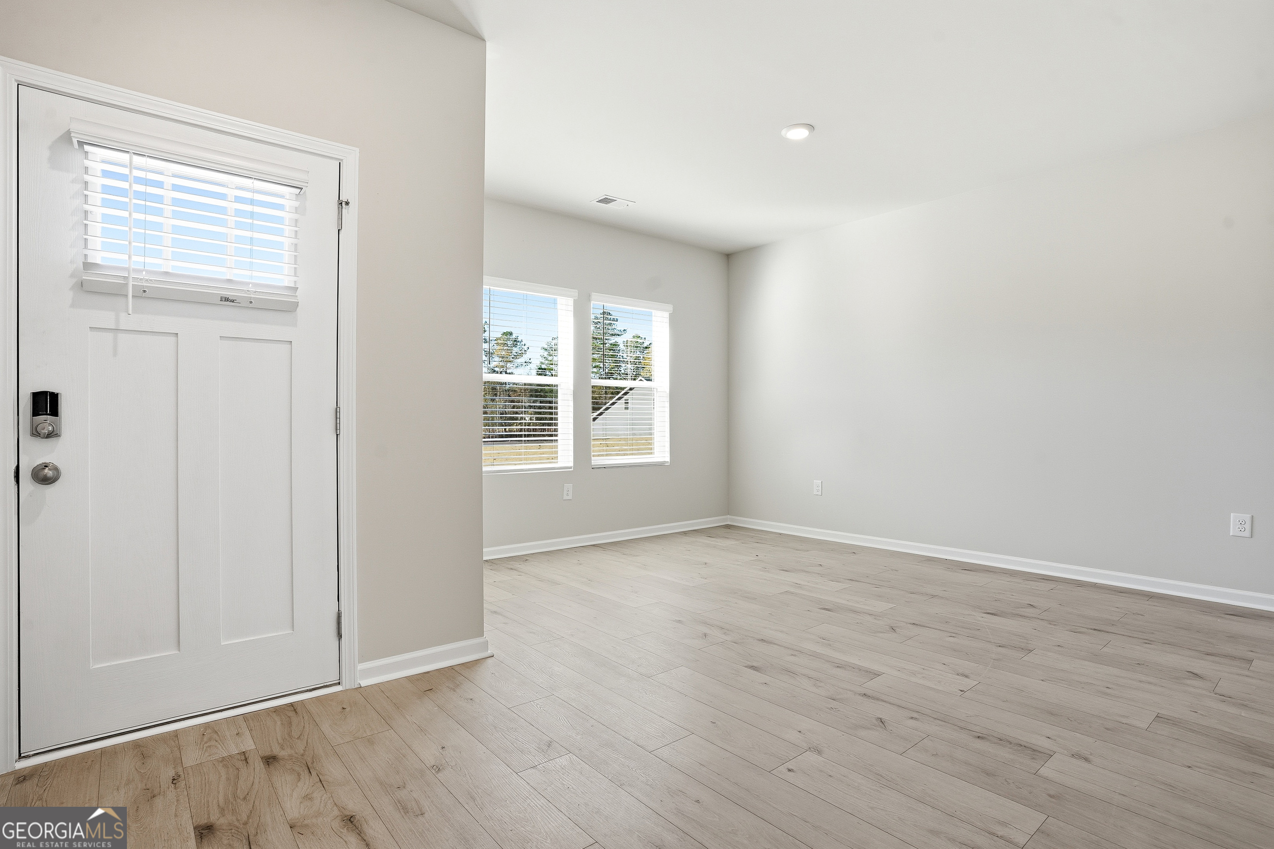 136 Post Oak DR