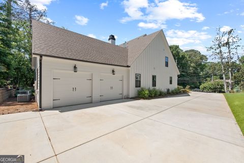 A home in Newnan