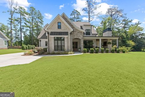 A home in Newnan