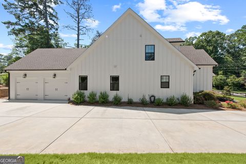 A home in Newnan