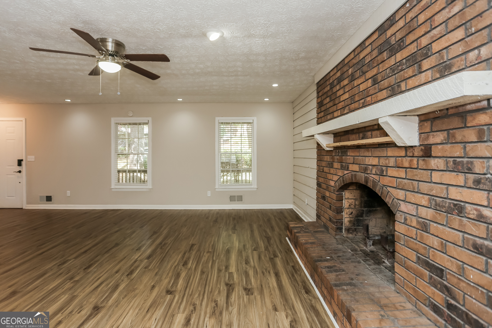 2238362892 Homes for Sale
