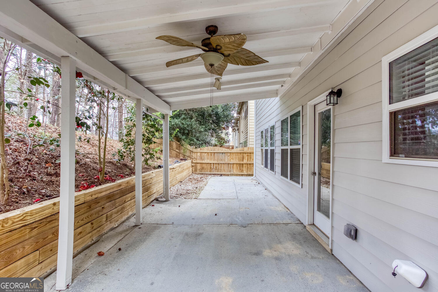 264 Ascott LN