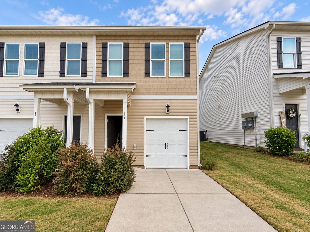 Photo of 451 Oakwood Drive NW, Milledgeville, GA 31061 (MLS # 10878789)