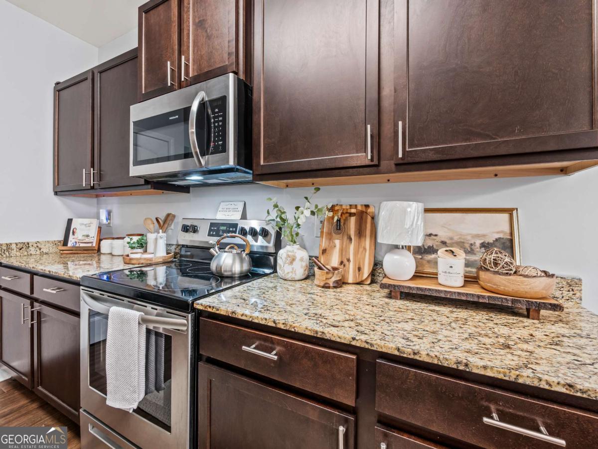 Heritage Pointe - Residential