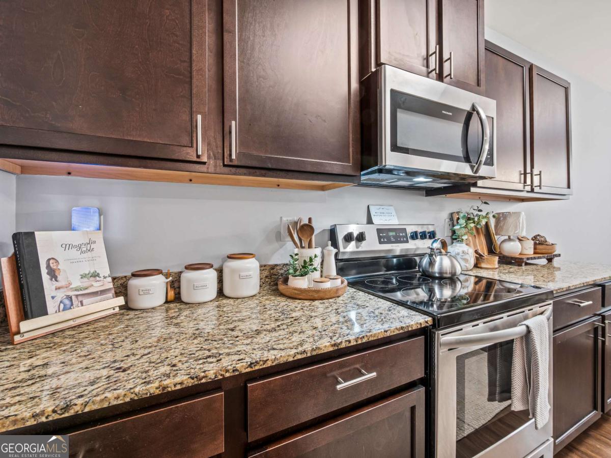 Heritage Pointe - Residential