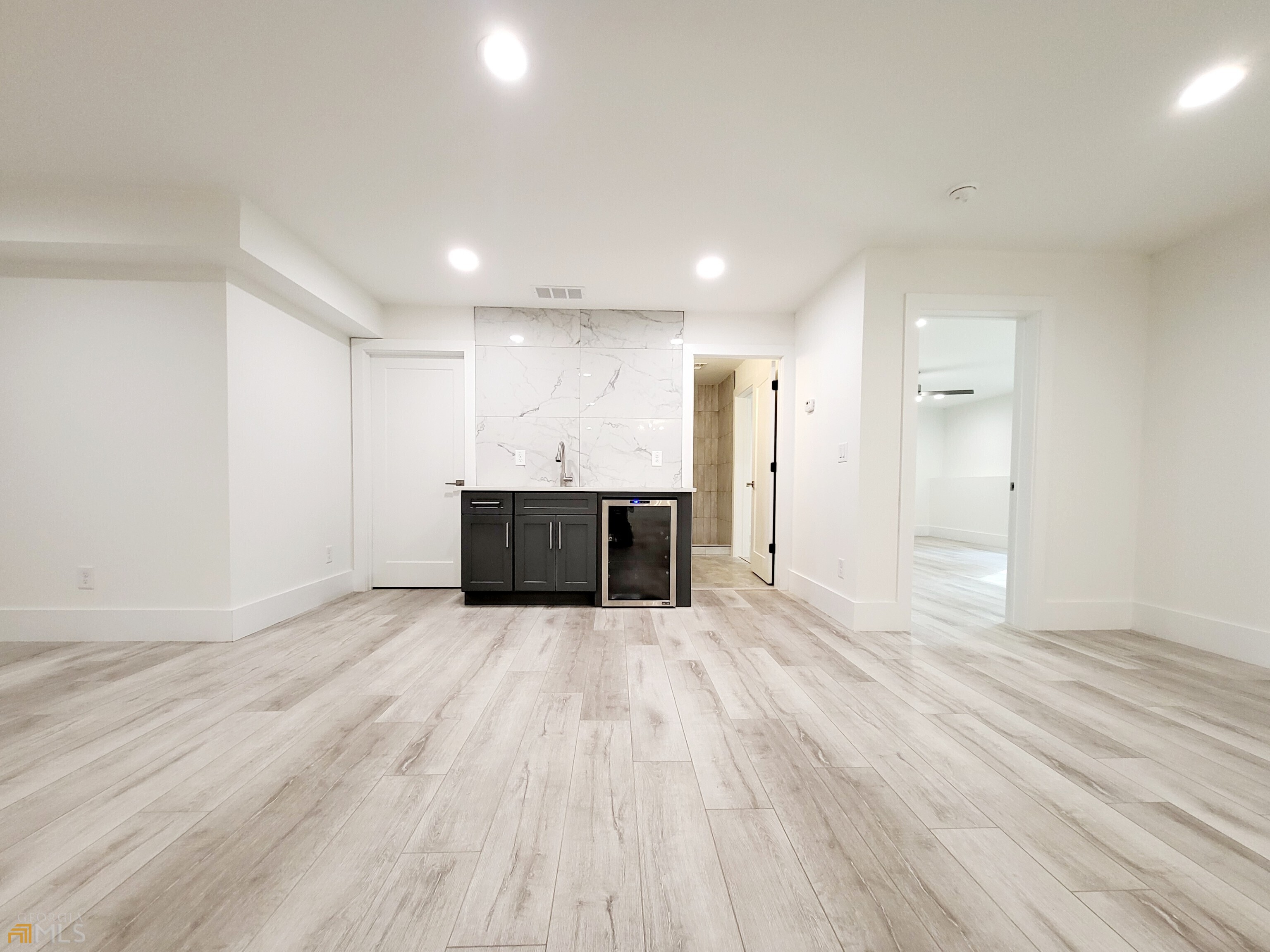 Woodland Hills - Residential
