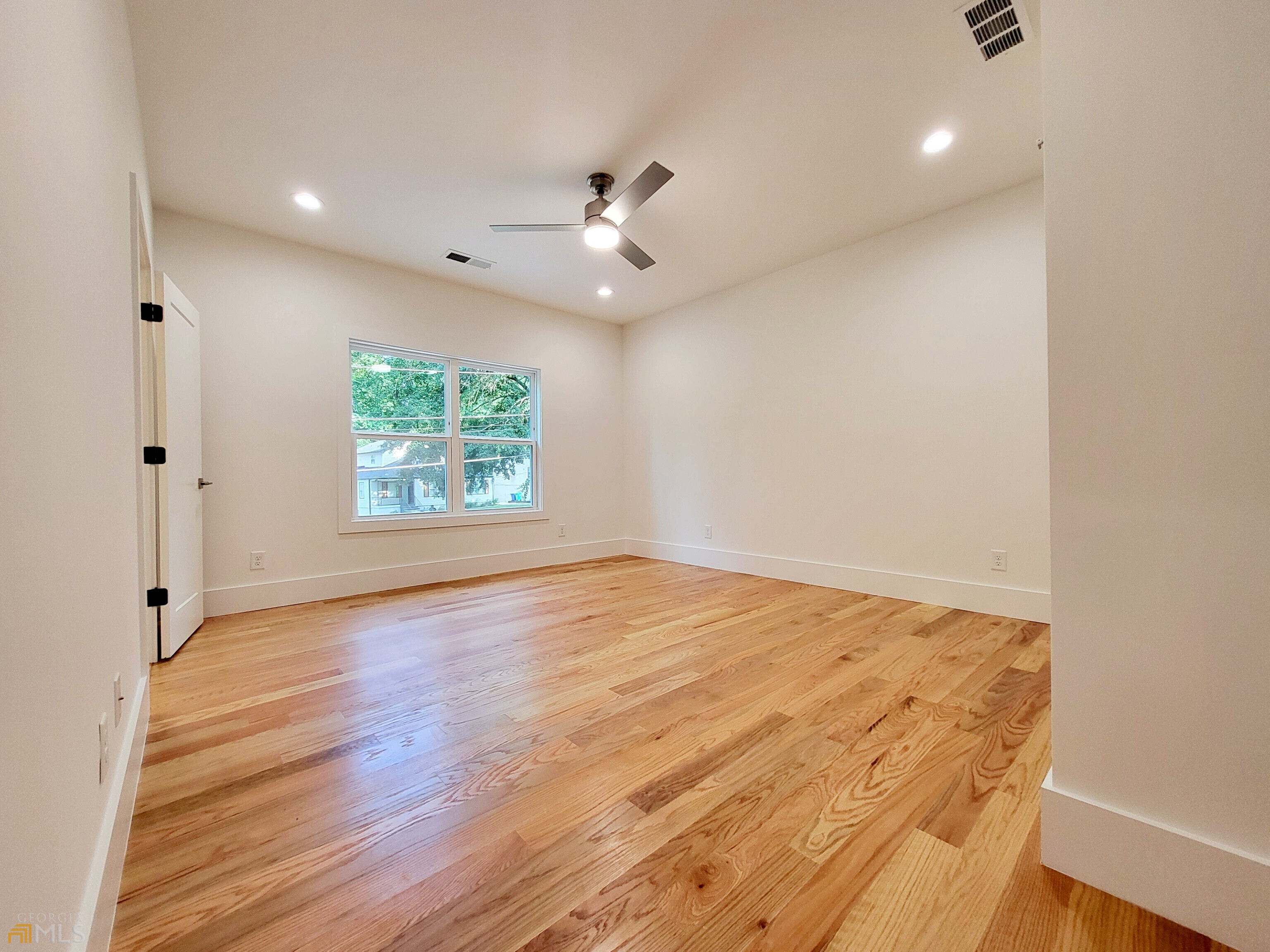 Woodland Hills - Residential