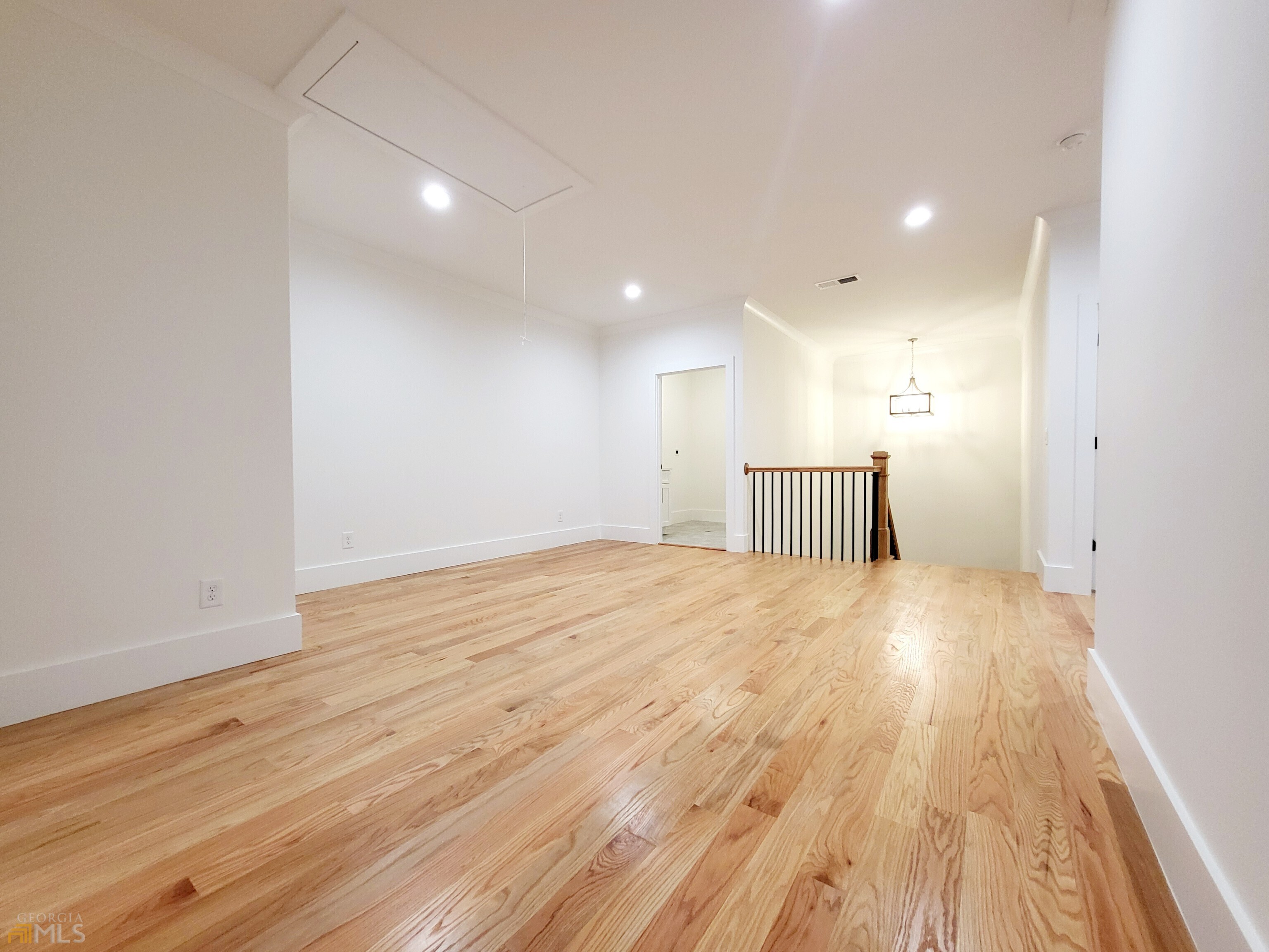 Woodland Hills - Residential