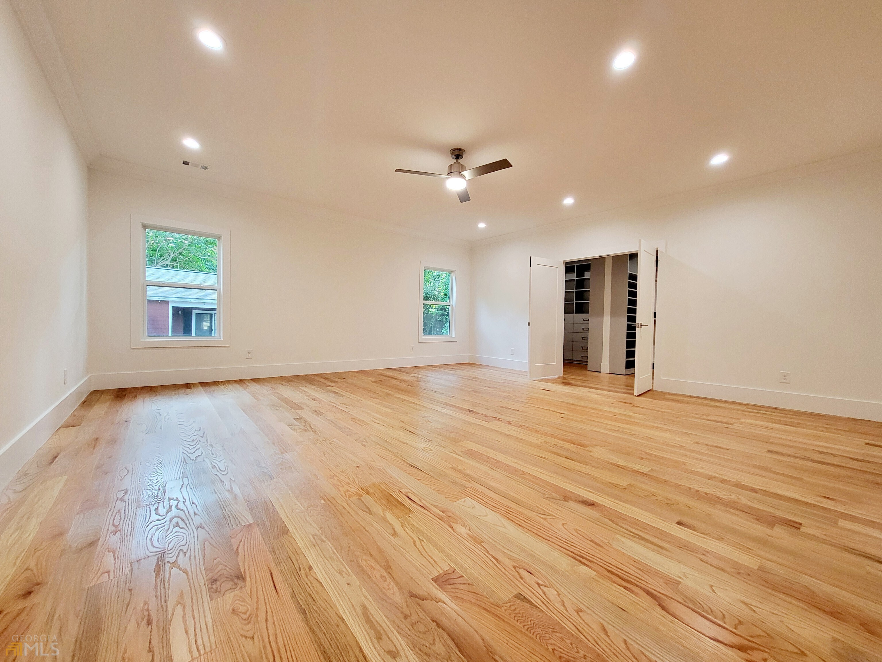 Woodland Hills - Residential