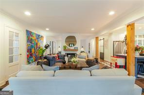 4006 N Stratford RD NE