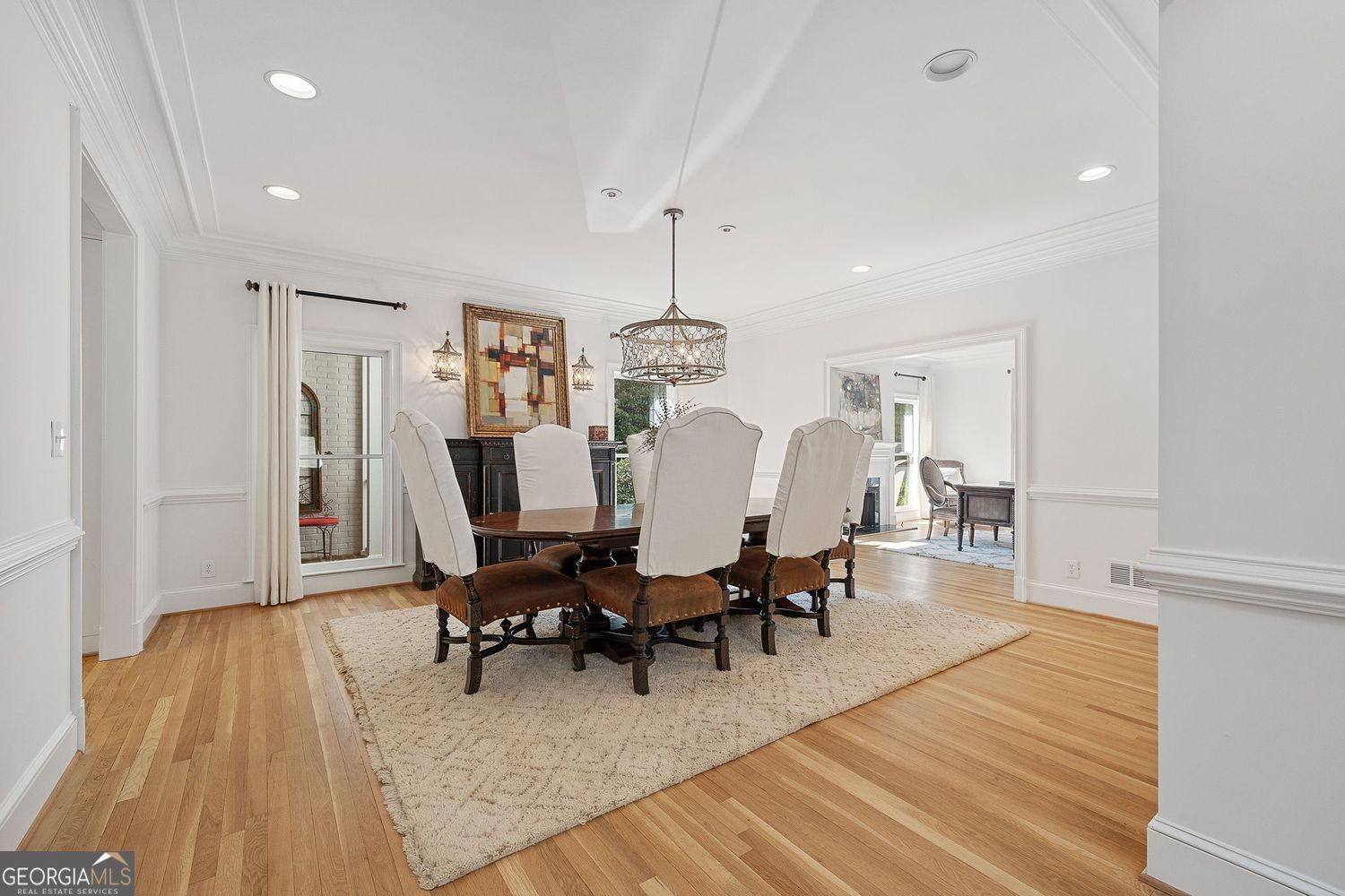 Atlanta, Georgia 30305, United States, 4 Bedrooms Bedrooms, ,5 BathroomsBathrooms,Residential,Active,168808