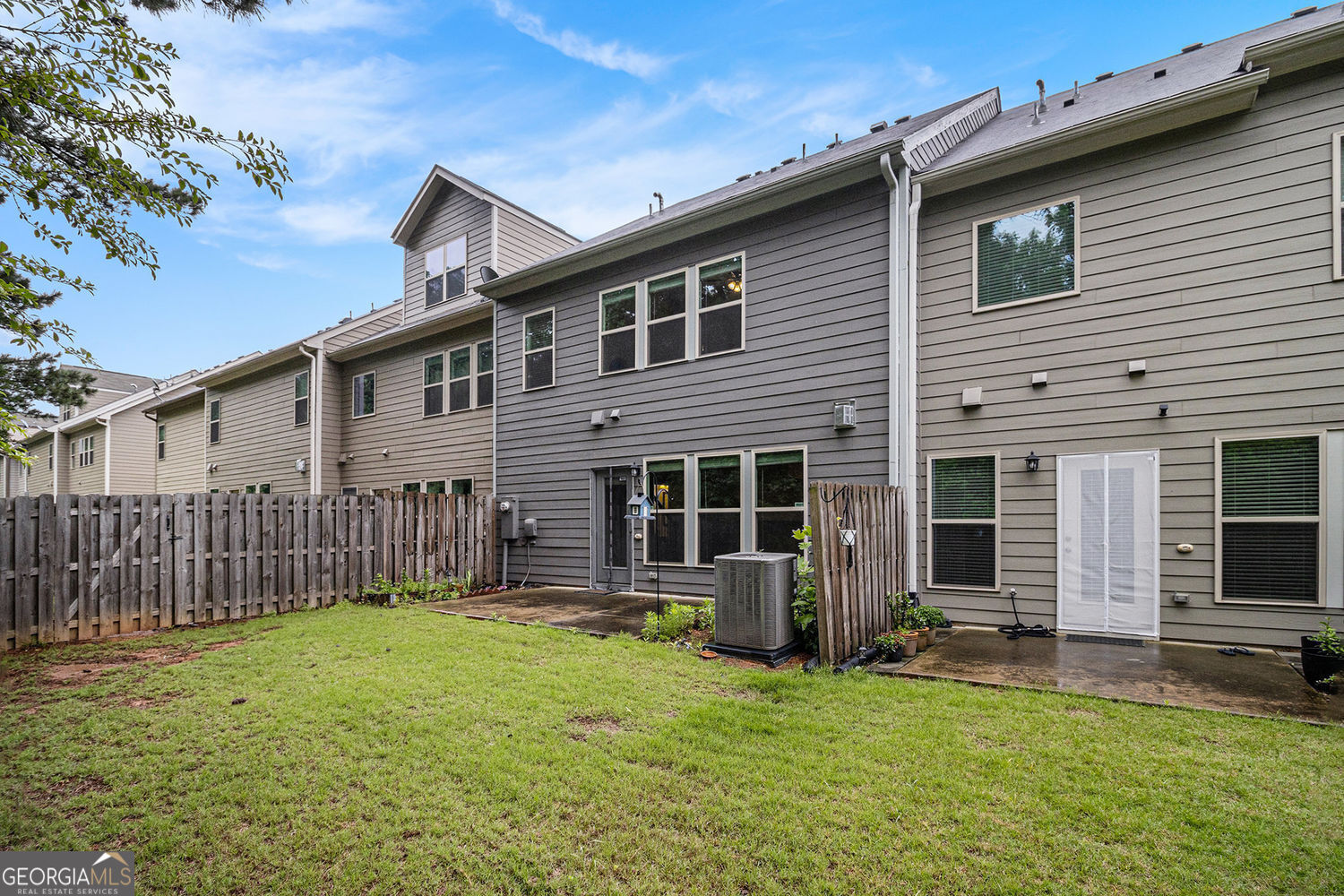 BRIDGEHAMPTON - Residential