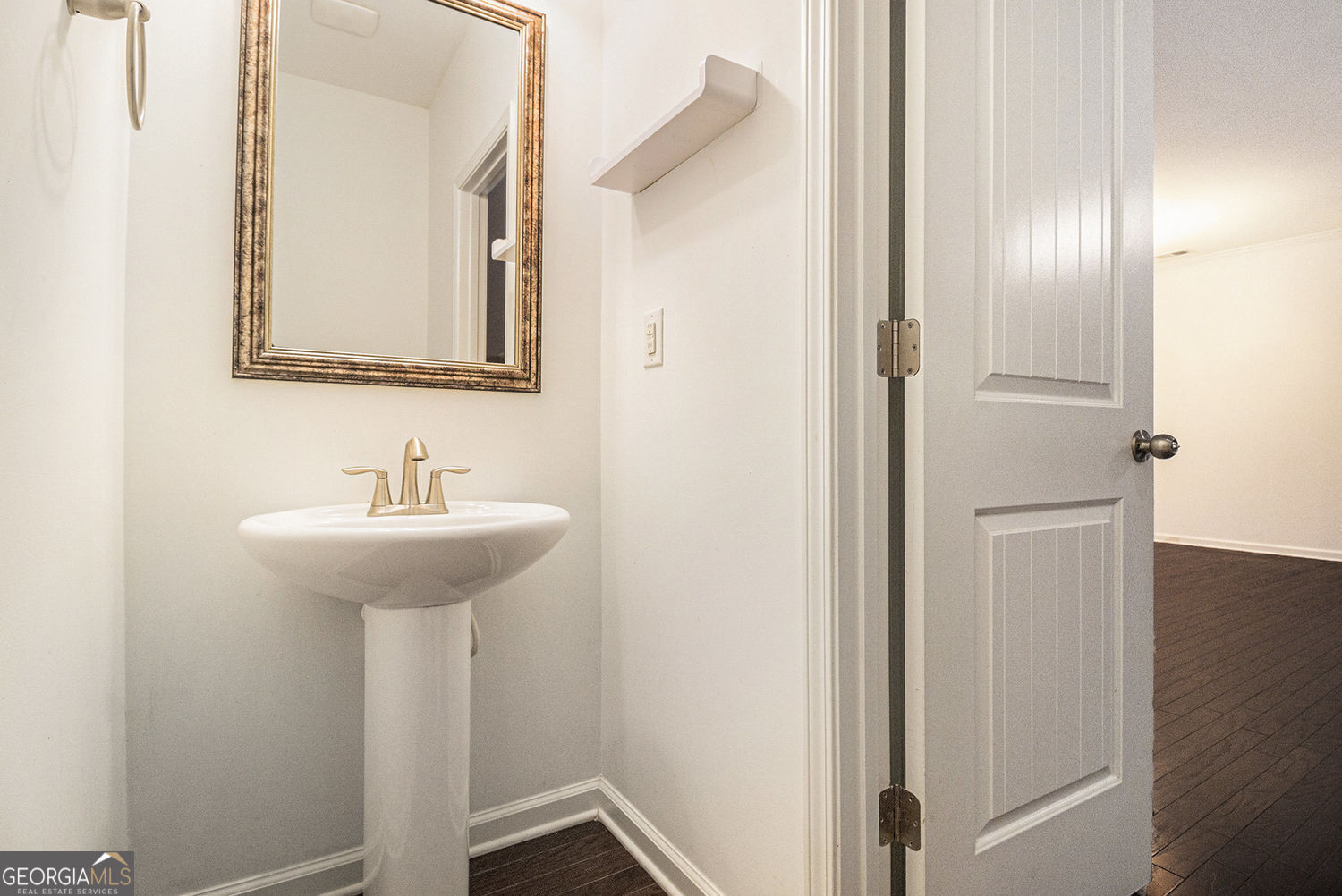 BRIDGEHAMPTON - Residential