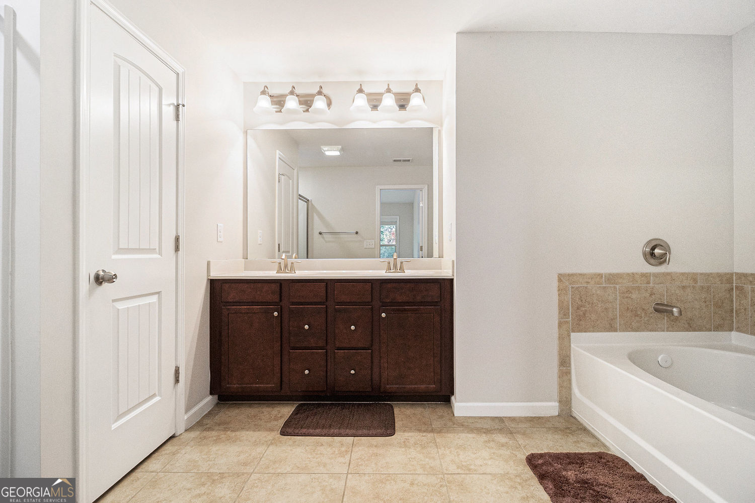 BRIDGEHAMPTON - Residential