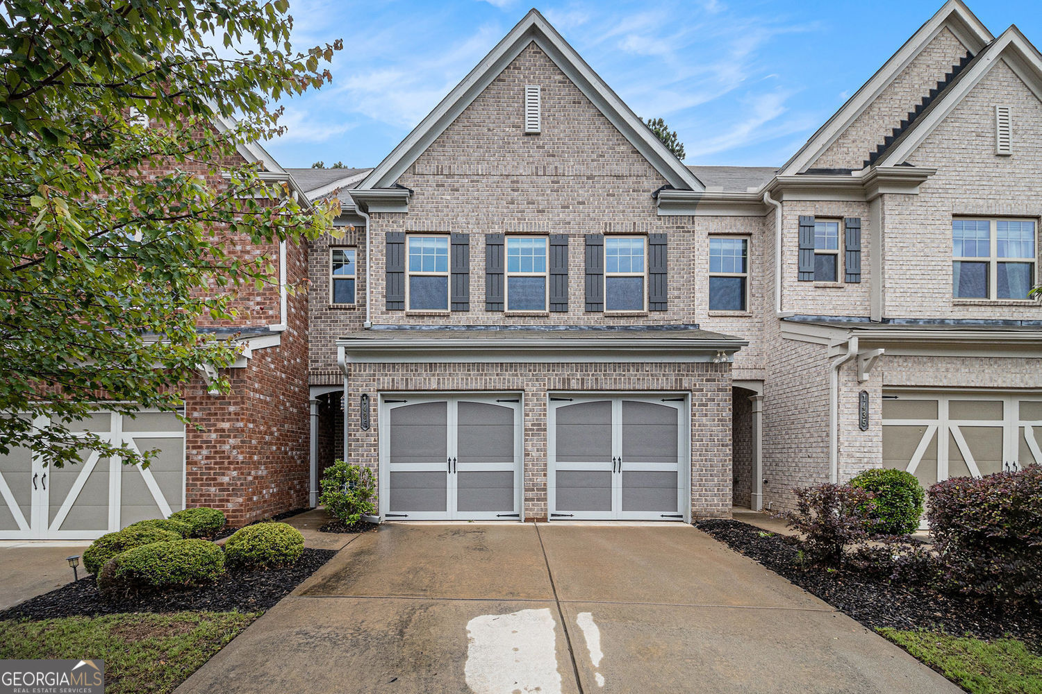 1425 Hampton Oaks Drive DR