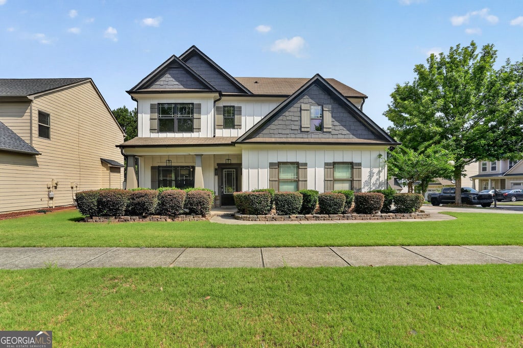 Photo of 1666 Stoney Chase Drive, Lawrenceville, GA 30044 (MLS # 10876101)