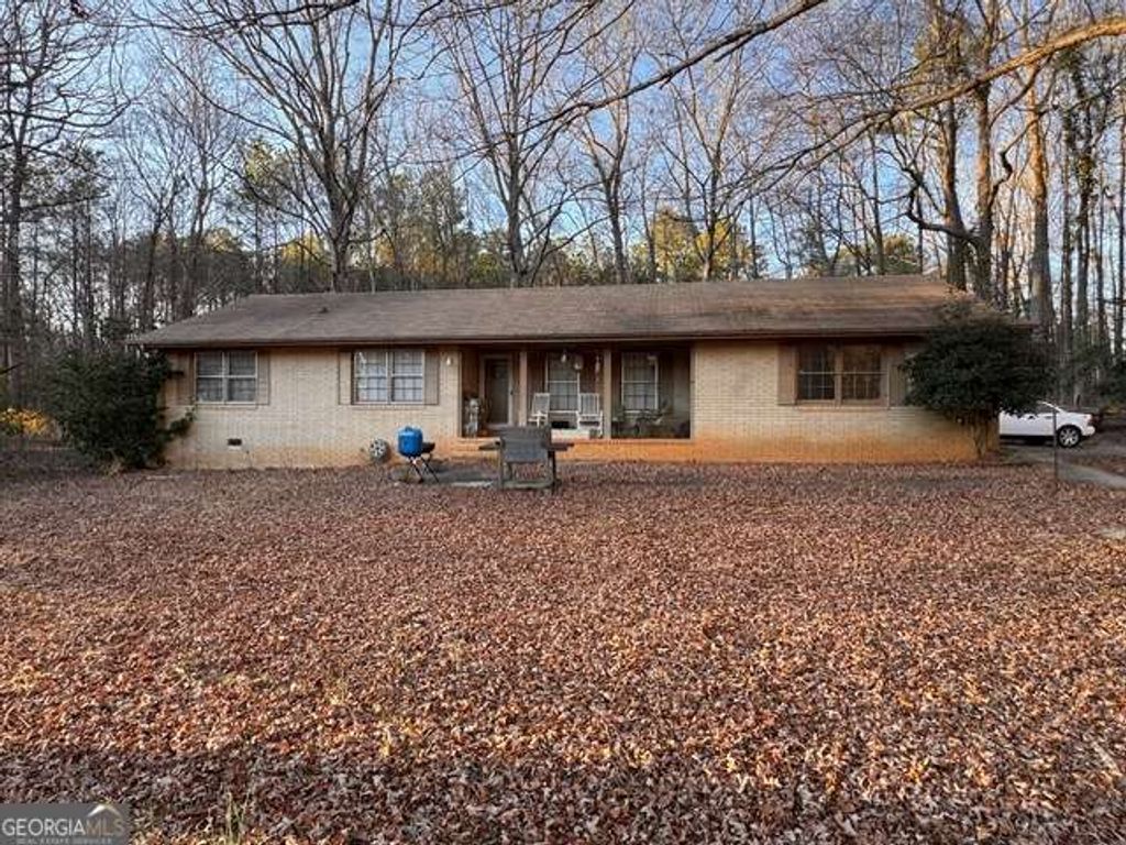 Photo of 115 Kay Circle, Covington, GA 30014 (MLS # 10699368)