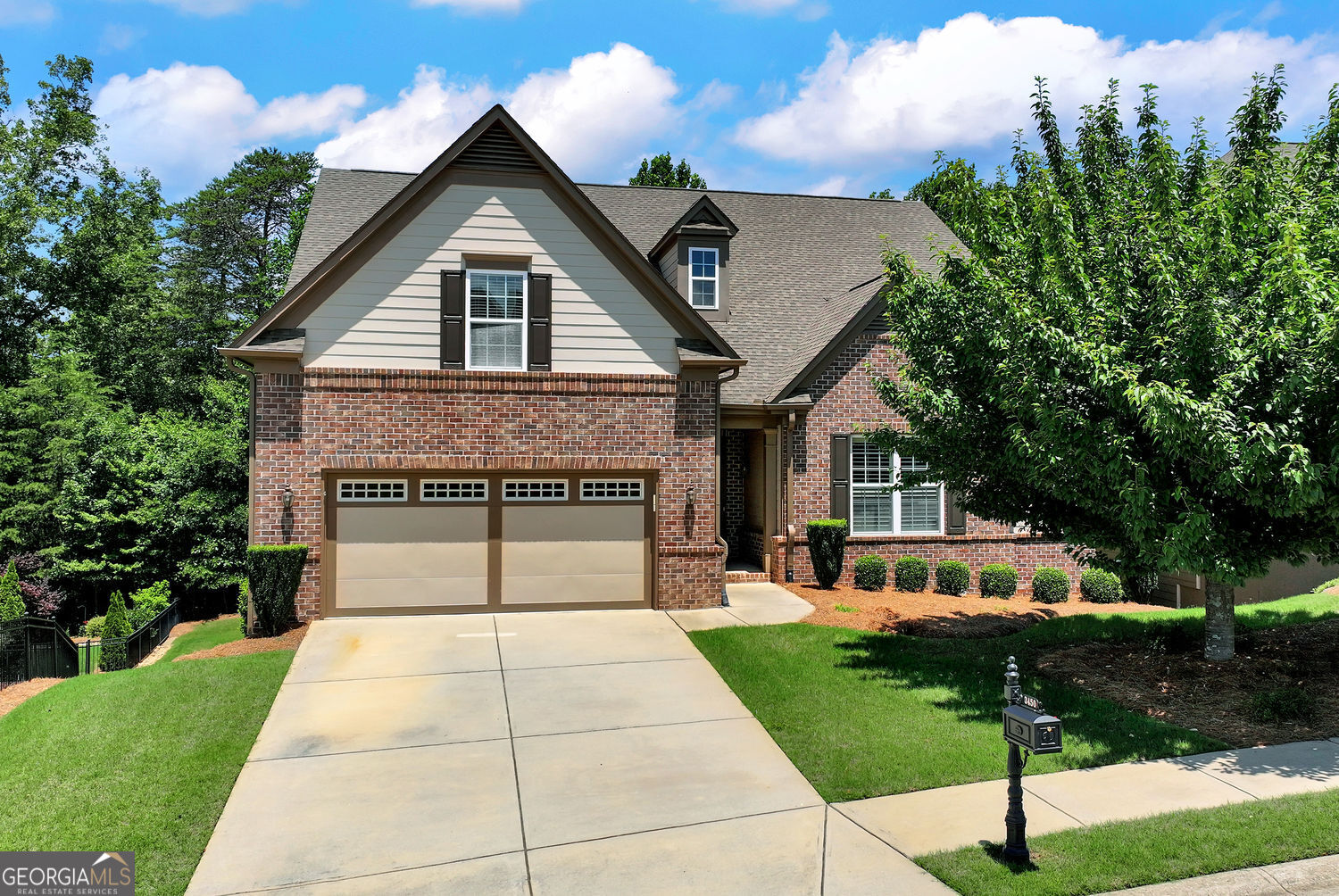 3450 Locust Cove RD