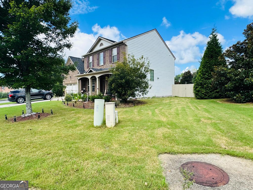 Photo of 2510 Benefield Road, Cumming, GA 30041 (MLS # 10650348)