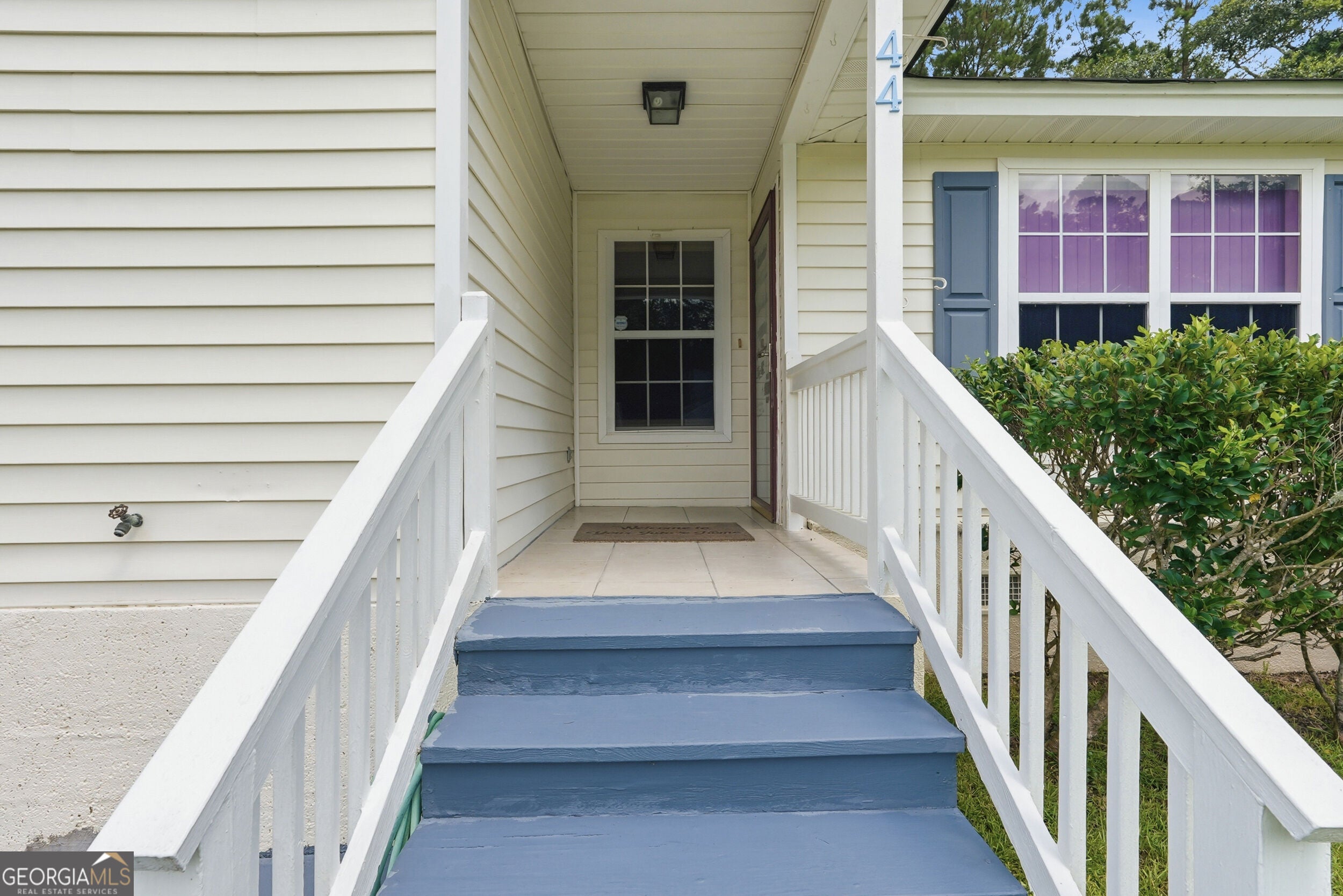 44 Leeward DR