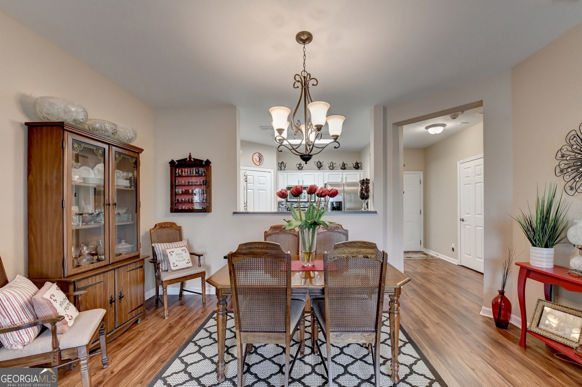 Westside Commons - Residential Income