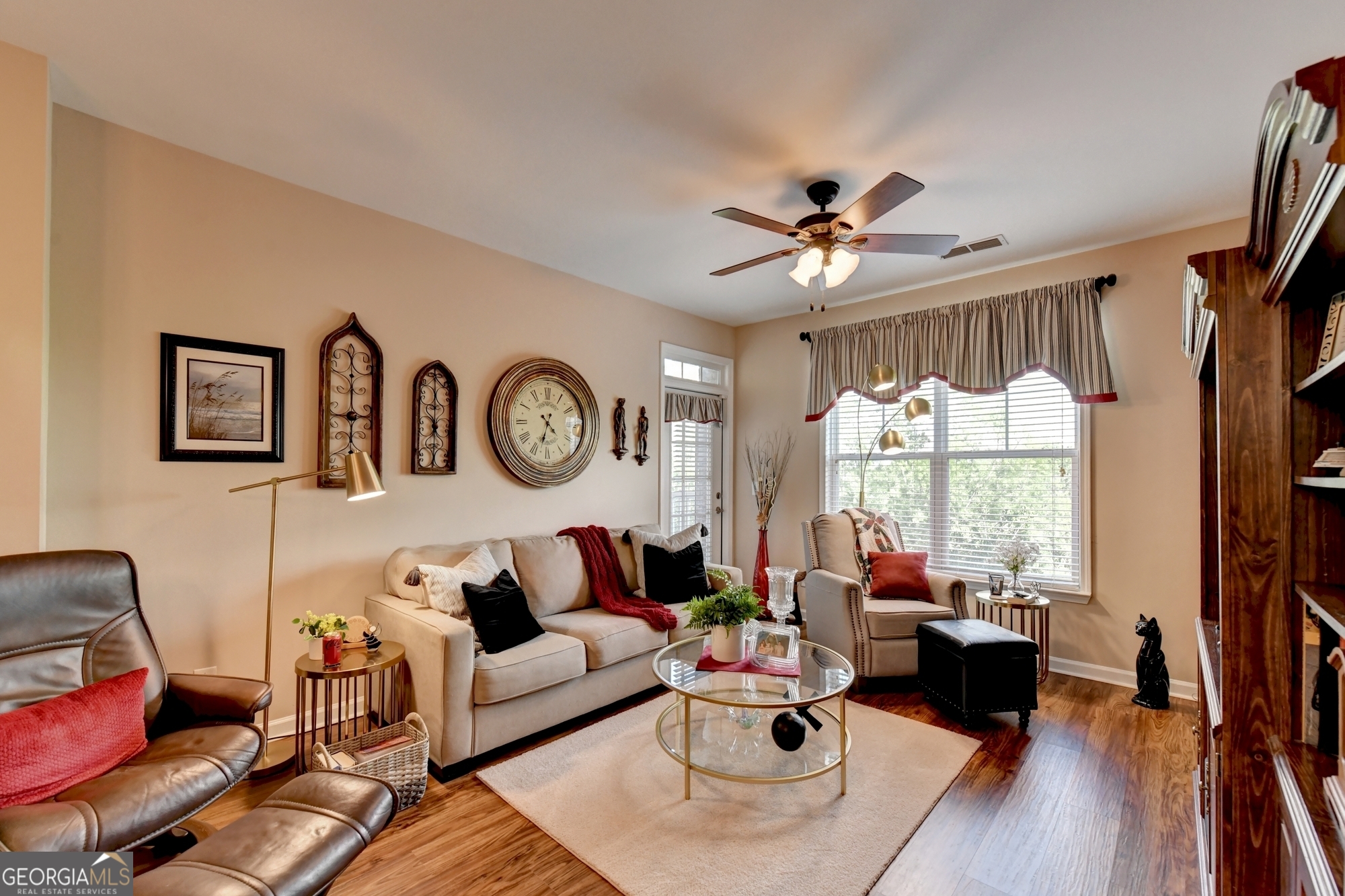Westside Commons - Residential Income