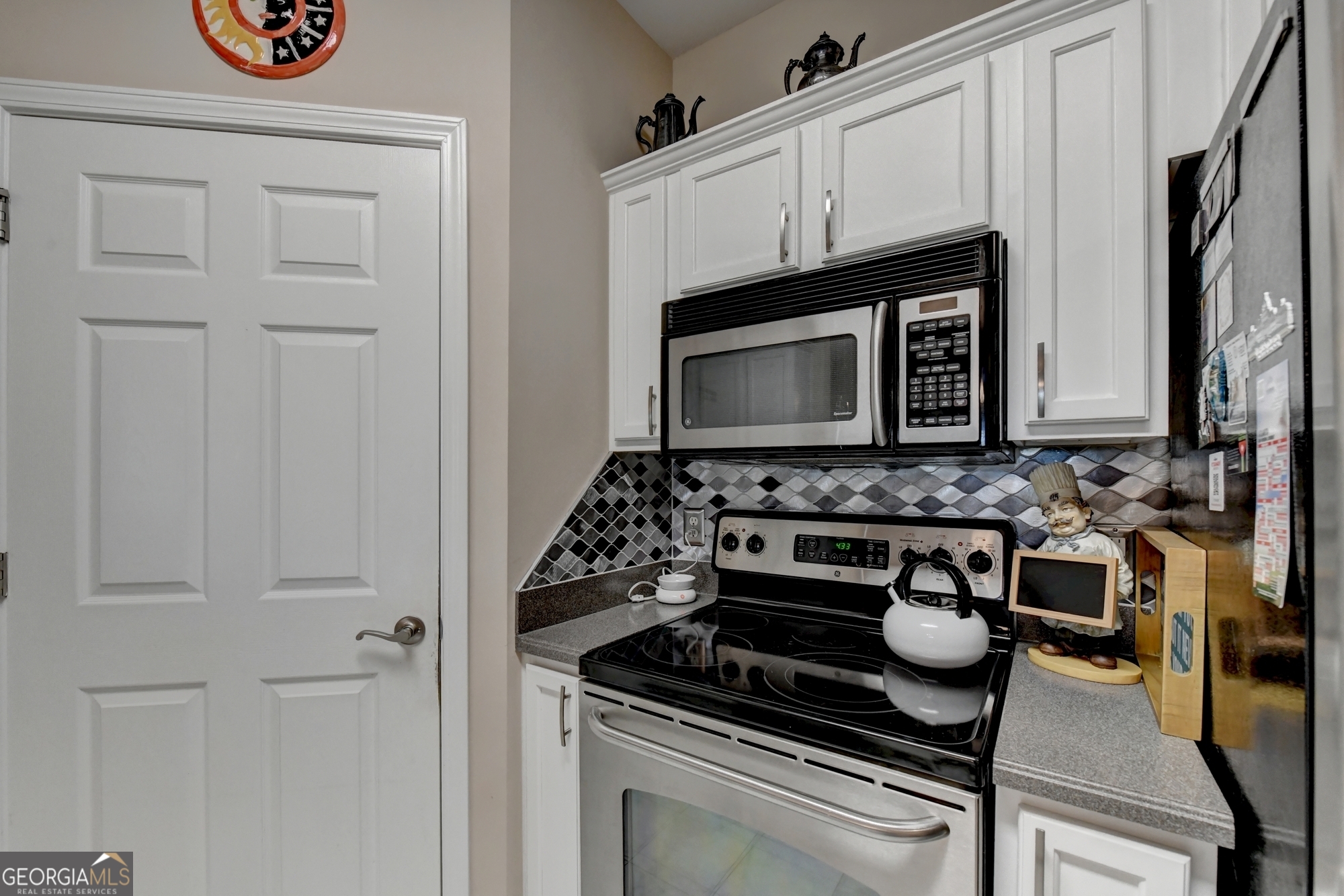 Westside Commons - Residential Income