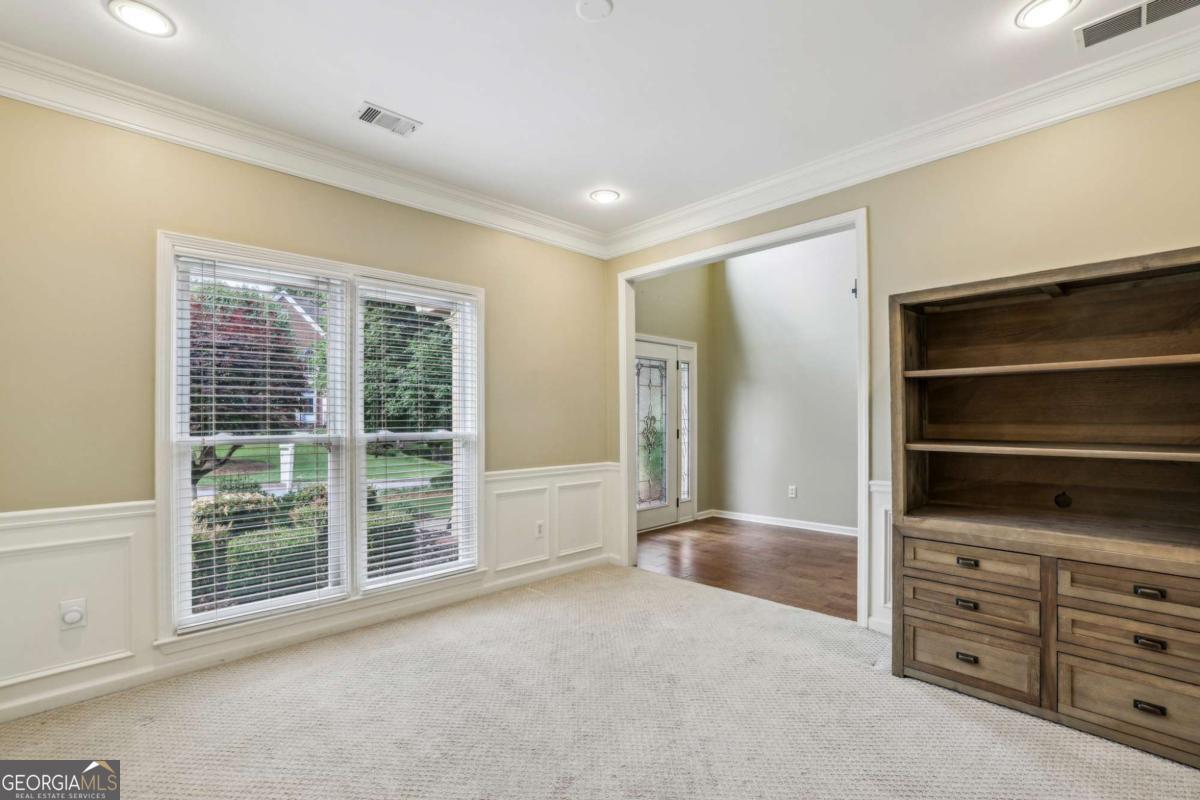 6720 Wolford CT