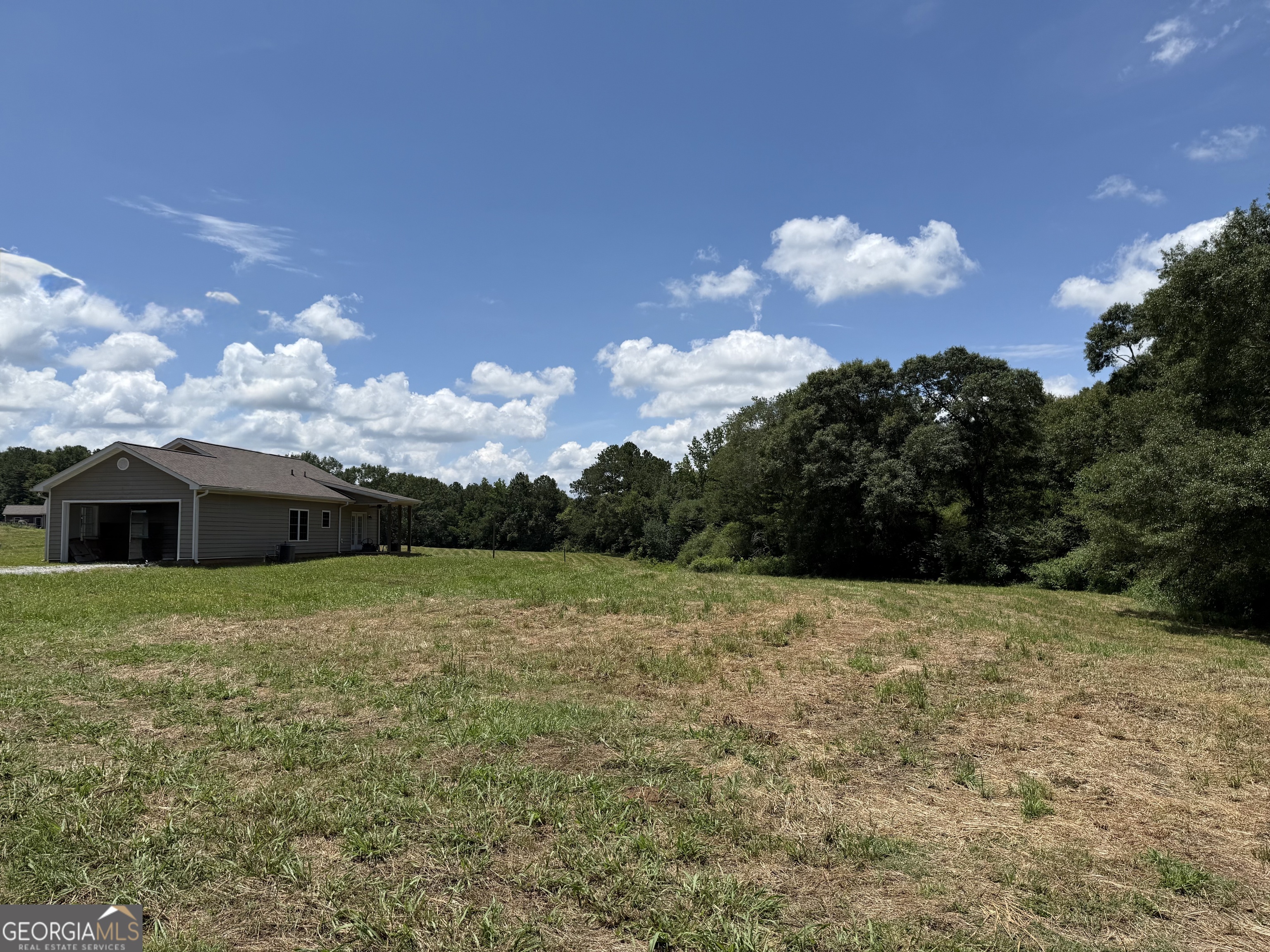 270 Red Barn RD