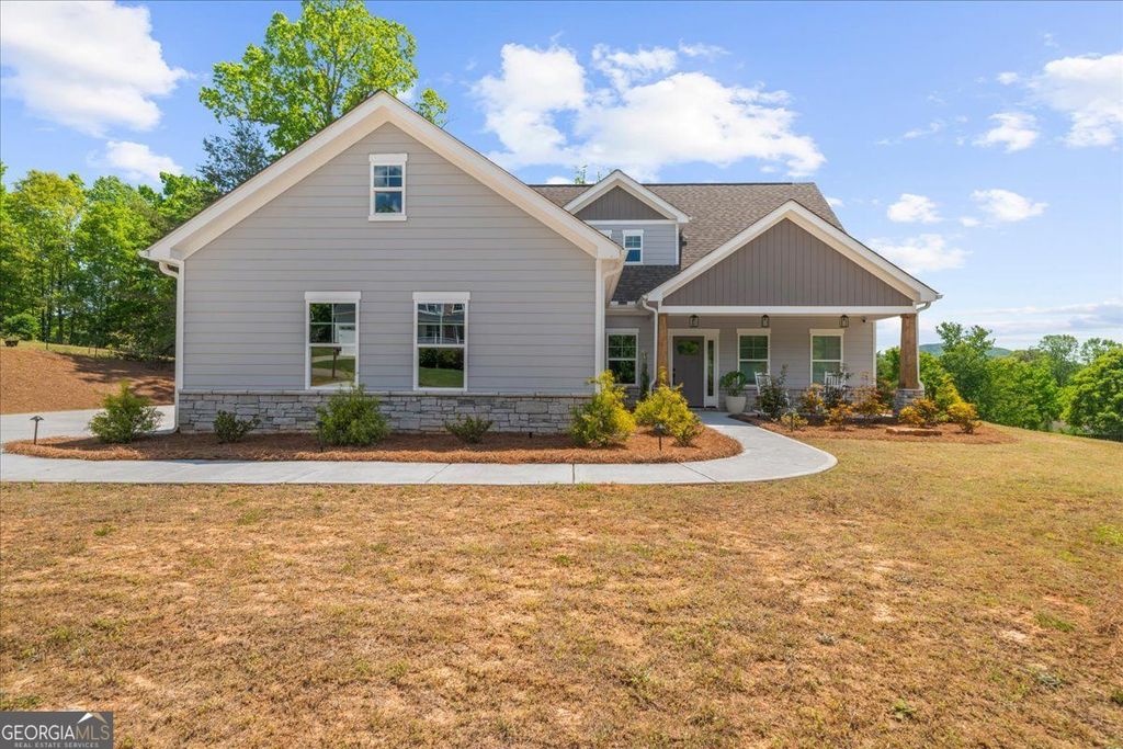 Photo of 110 Parkview Drive, Cleveland, GA 30528 (MLS # 10739364)